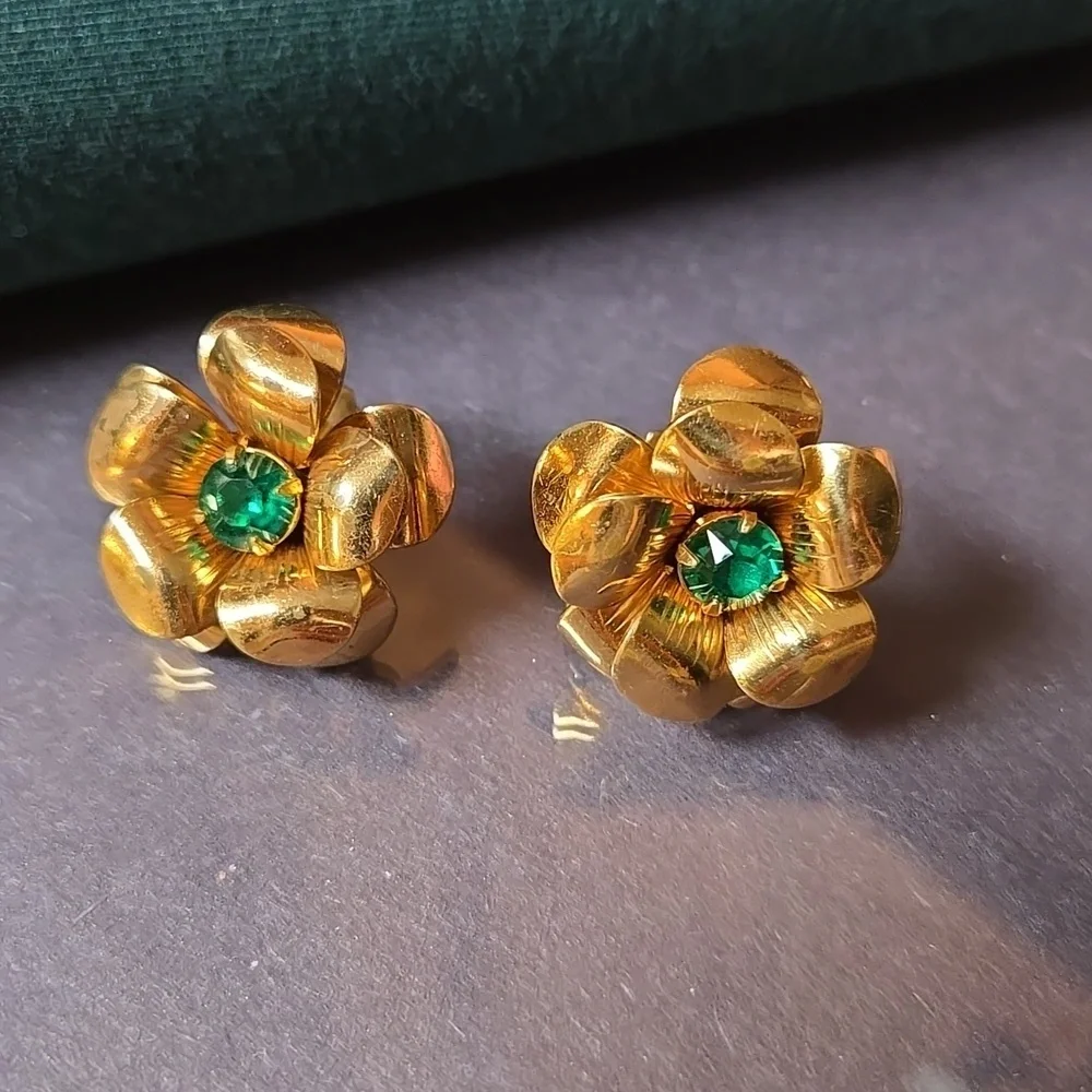 Coro Gold Tone 3D Flower Earrings with Green Stone